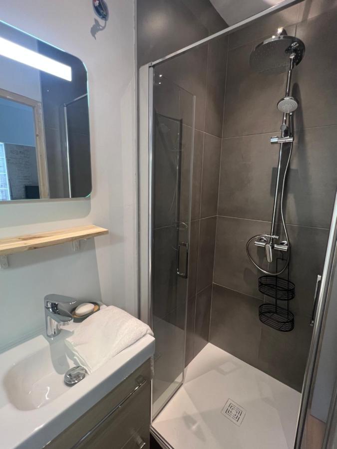Le Bjorn - T1 Chaleureux Refait A Neuf - Centre Apartman Niort Kültér fotó