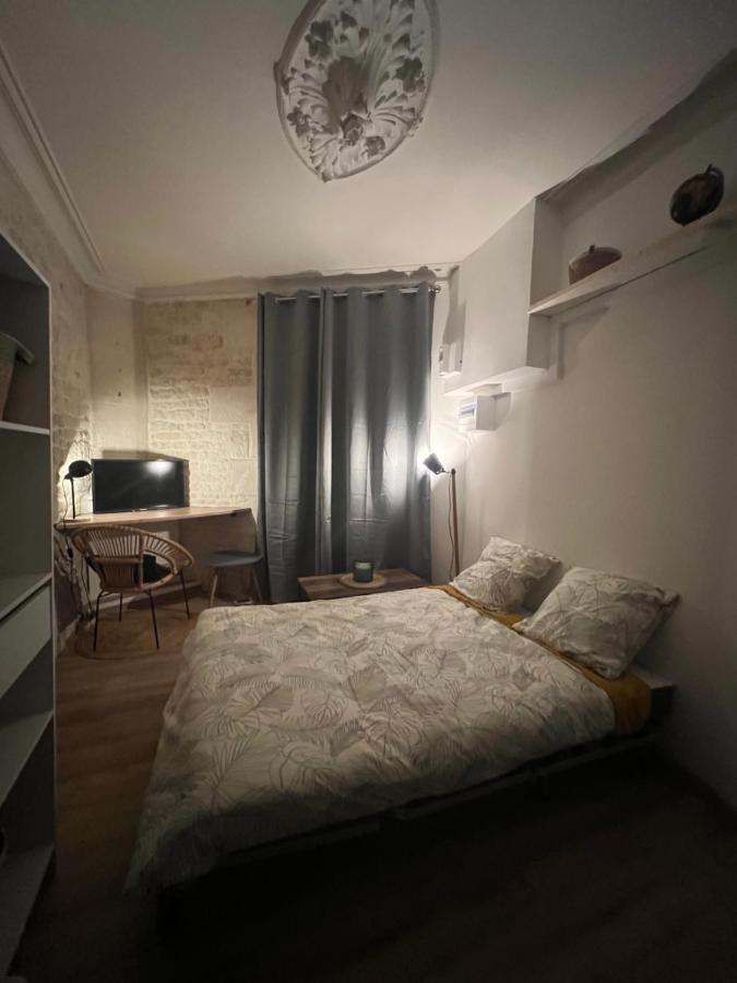 Le Bjorn - T1 Chaleureux Refait A Neuf - Centre Apartman Niort Kültér fotó